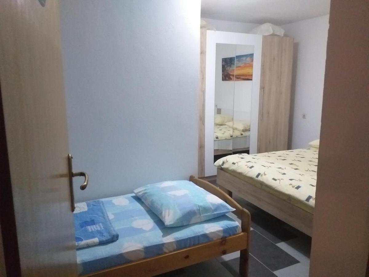 Apartmani Branka Rtina Exterior foto